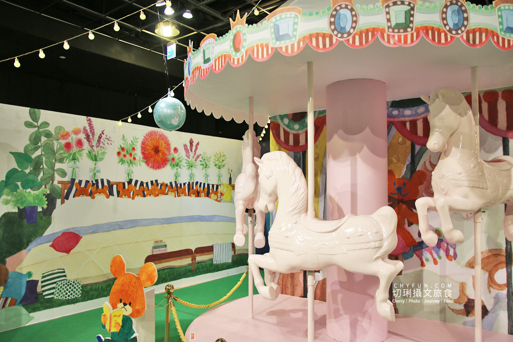 高雄｜小熊學校2020到夢時代開展，花廊熱氣球咖啡杯粉嫩拍