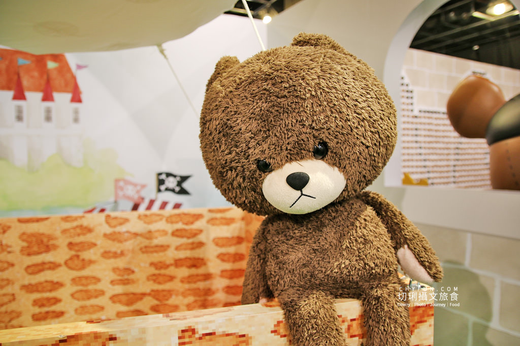 高雄｜小熊學校2020到夢時代開展，花廊熱氣球咖啡杯粉嫩拍