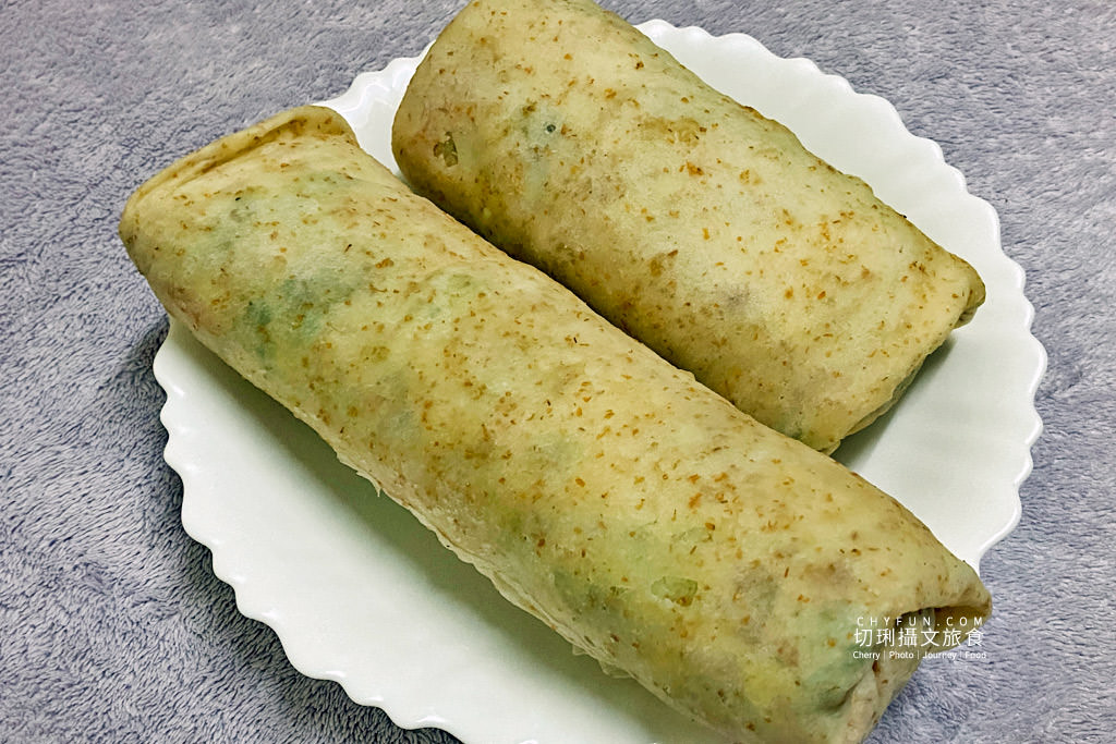 高雄｜聖異捲全麥春捲皮Q扎實口味多，清爽脆口大小春捲銅板價