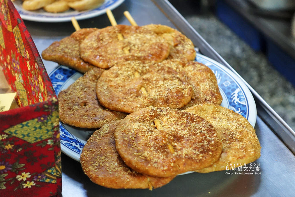 高雄美食、高雄西子灣美食、漁行大支佬黑輪10