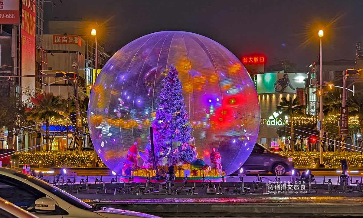 屏東|屏東聖誕節歐風童話將登場,夢幻光影燈飾浪漫亮眼 - 第22張圖 屏東|屏東聖誕節歐風童話將登場,夢幻光影燈飾浪漫亮眼