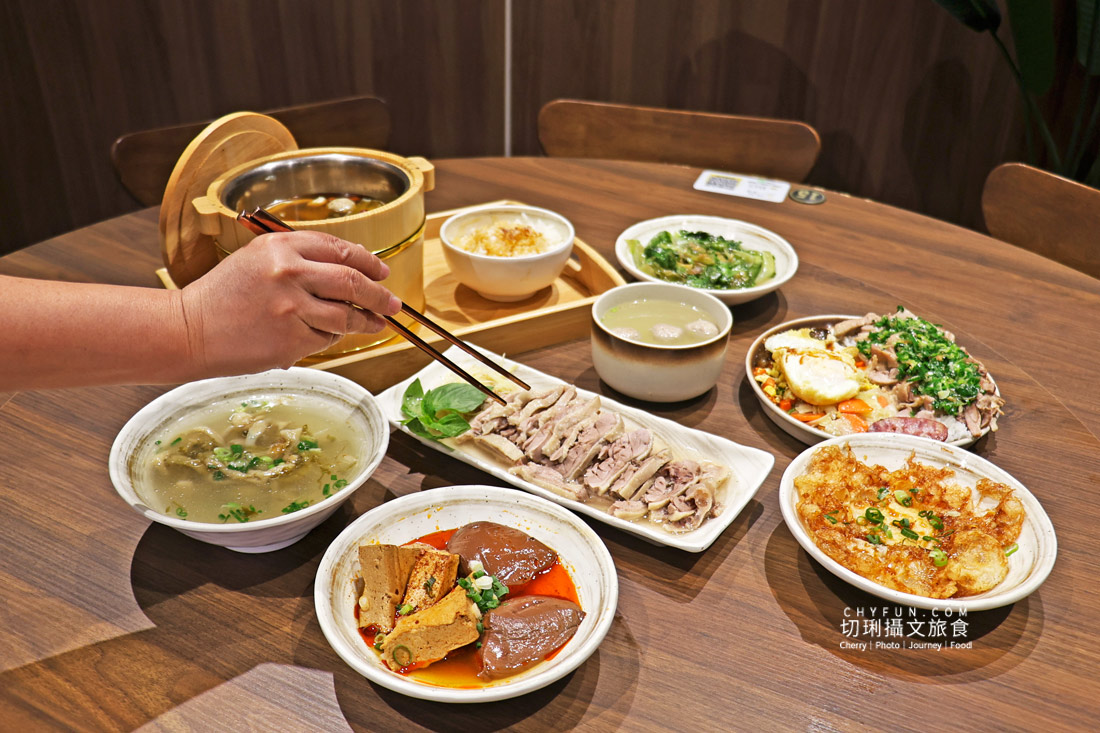 嘉義美食清單新增偶鵝嚐嚐，嫩到出汁、餐點份量多，可以來認識的鵝肉傳奇