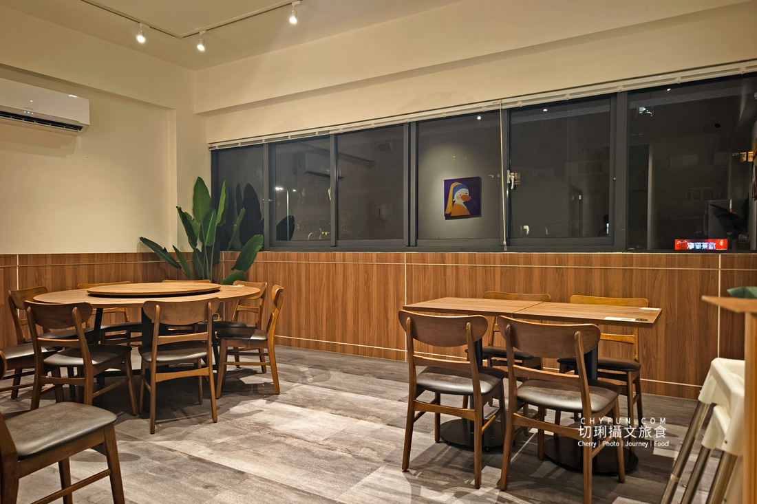 嘉義美食清單新增偶鵝嚐嚐，嫩到出汁、餐點份量多，可以來認識的鵝肉傳奇