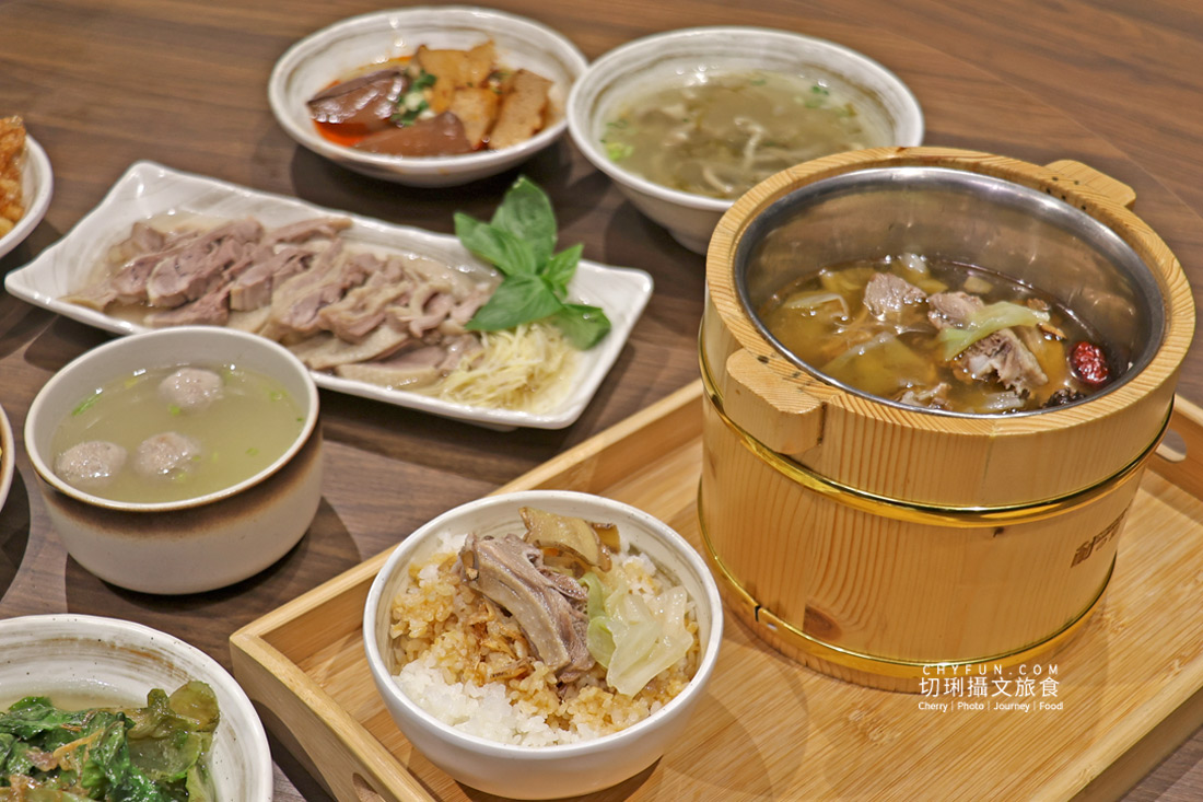 嘉義美食清單新增偶鵝嚐嚐，嫩到出汁、餐點份量多，可以來認識的鵝肉傳奇