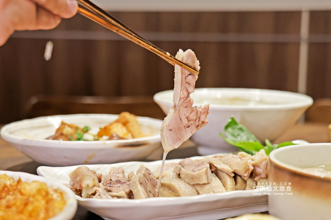 嘉義美食清單新增偶鵝嚐嚐,嫩到出汁、餐點份量多,可以來認識的鵝肉傳奇 - 第21張圖