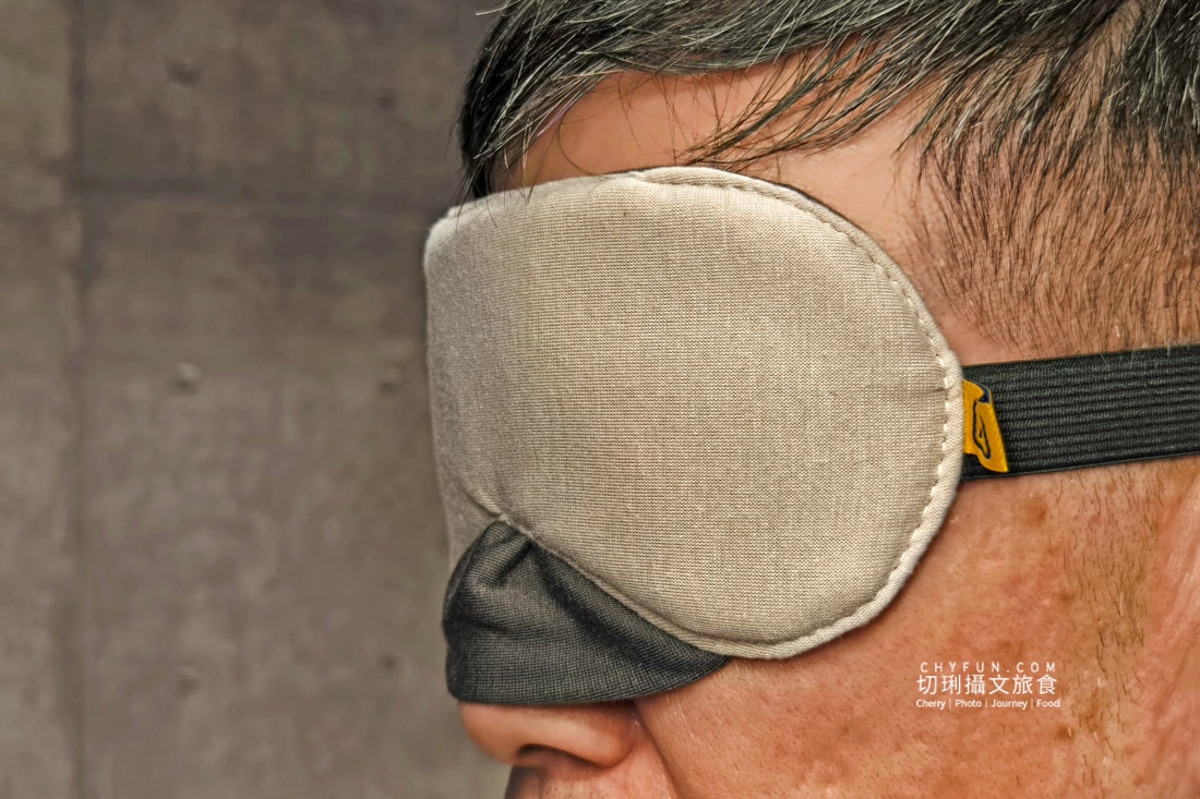 旅行好物開箱與使用心得,帶上 Travel Blue 旅途有型展開輕鬆又優雅的差旅生活 - 第18張圖 旅行好物開箱與使用心得,帶上 Travel Blue 旅途有型展開輕鬆又優雅的差旅生活