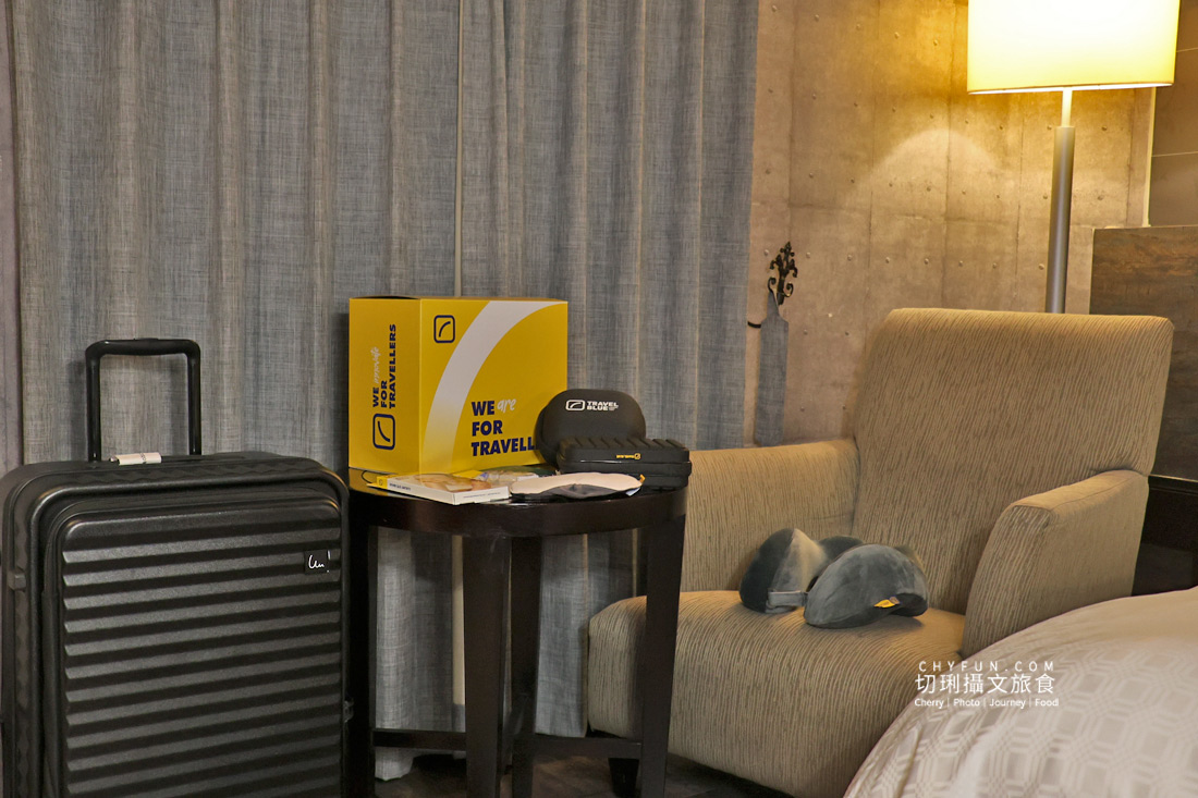 旅行好物開箱與使用心得，帶上 Travel Blue 旅途有型展開輕鬆又優雅的差旅生活