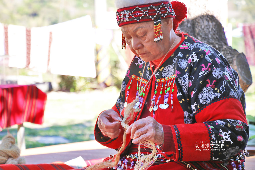 玩不一樣的農村部落二日遊05－熊肯作織布的家 賽德克族織布體驗
